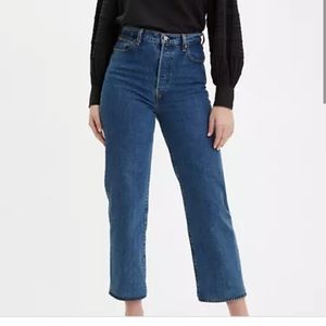 Levis ribcage straight jeans
